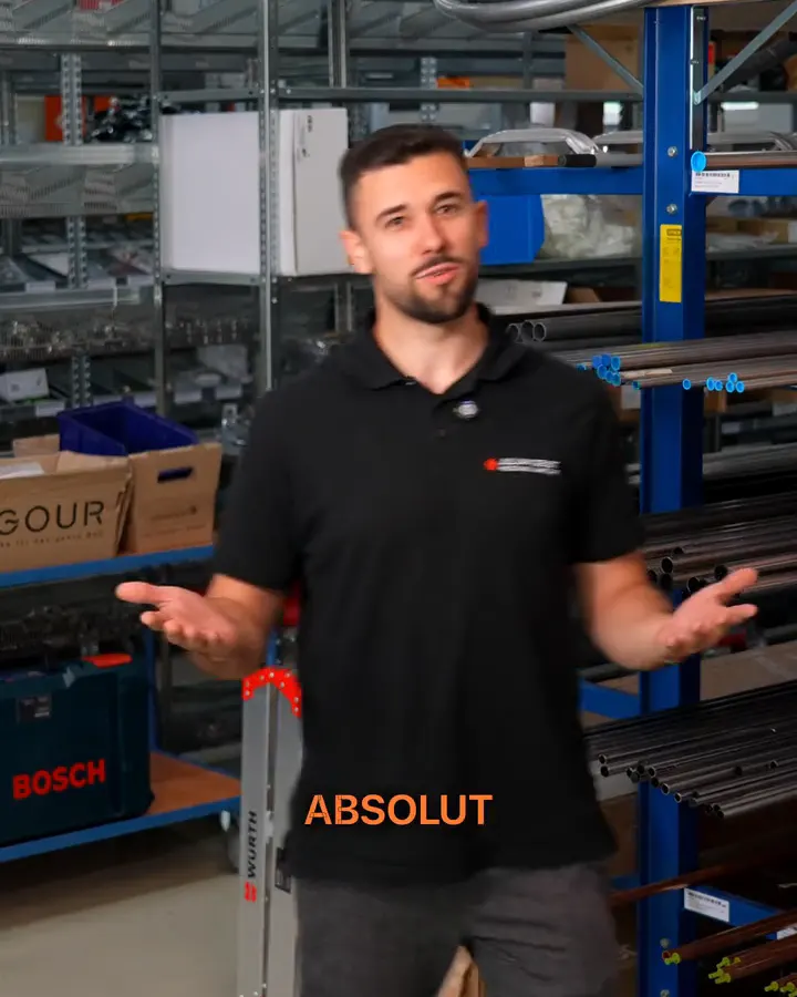 Standbild vom Drehtag der Julian Geist Heizung Sanitär GmbH, Untertitel „ABSOLUT“