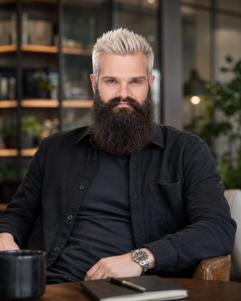 Dustin Vogler, Gründer von Vogler Marketing